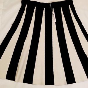 COPY - WINTER STRIPE SKIRT
